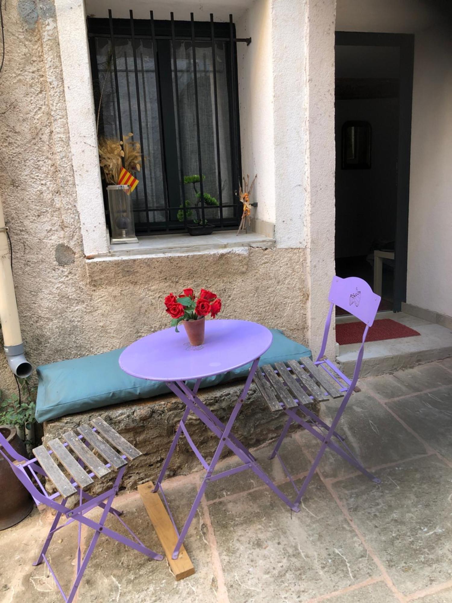 Logement Neuf Centre Du Village Aux Pieds Du Chateau Grimaud Esterno foto